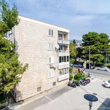 Center Meri - Terrace & Parking Διαμέρισμα Ντουμπρόβνικ